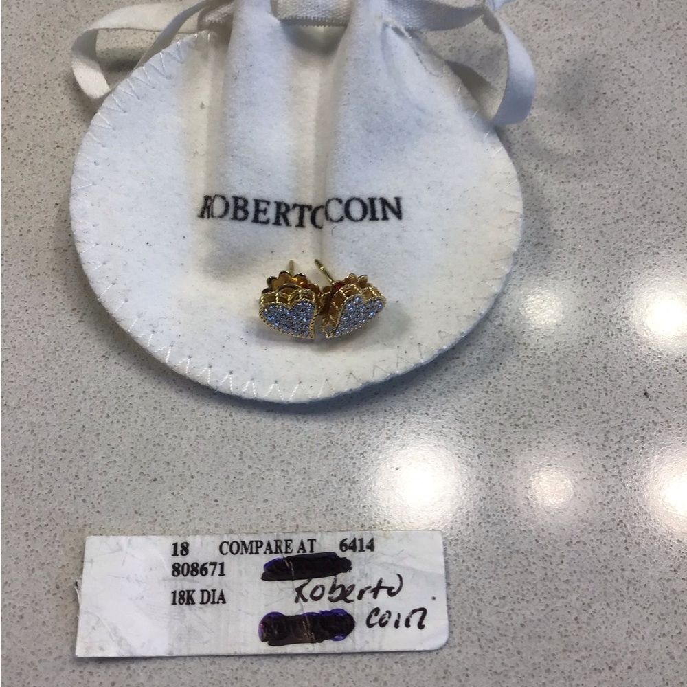 Roberto Coin 18k yellow gold and pave diamond earrings worn twice beautiful - Picture 6 of 6